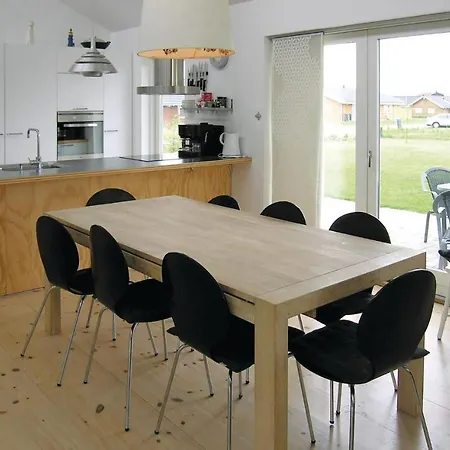 Holiday Thorsvej Iv Feriehus